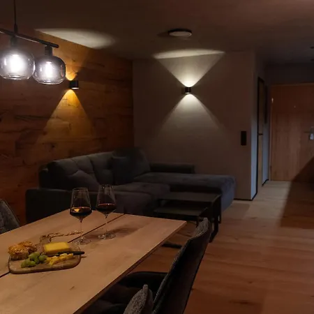 Appartement Luxus Mit Zirbensauna, Alpenblick Und Pool *